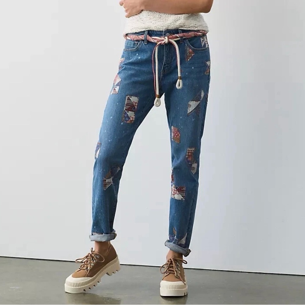 Pilcro The Slim Boyfriend Jeans  - Size 32 - Picture 2 of 10